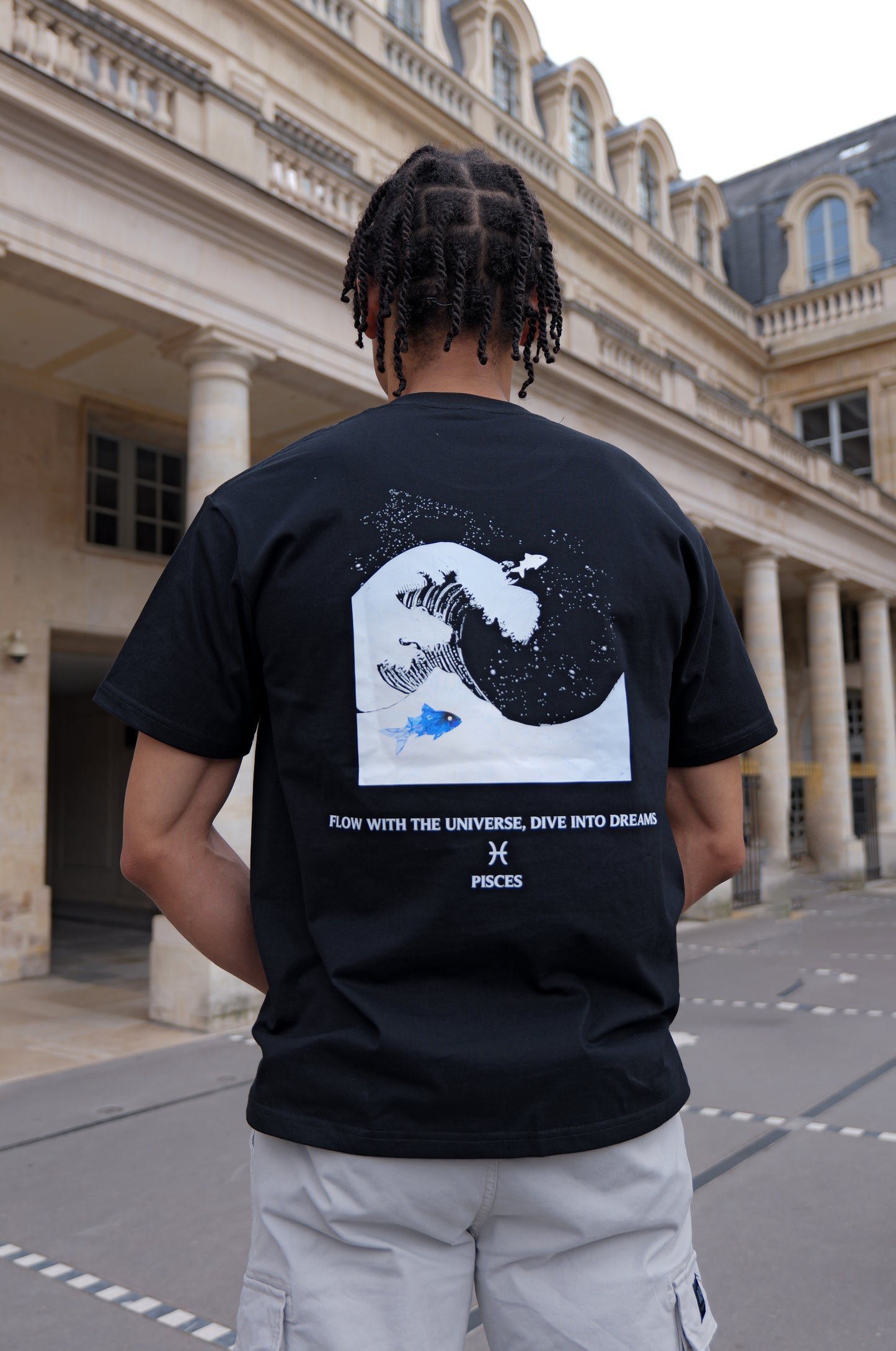 ASTRO PISCES - T-SHIRT
